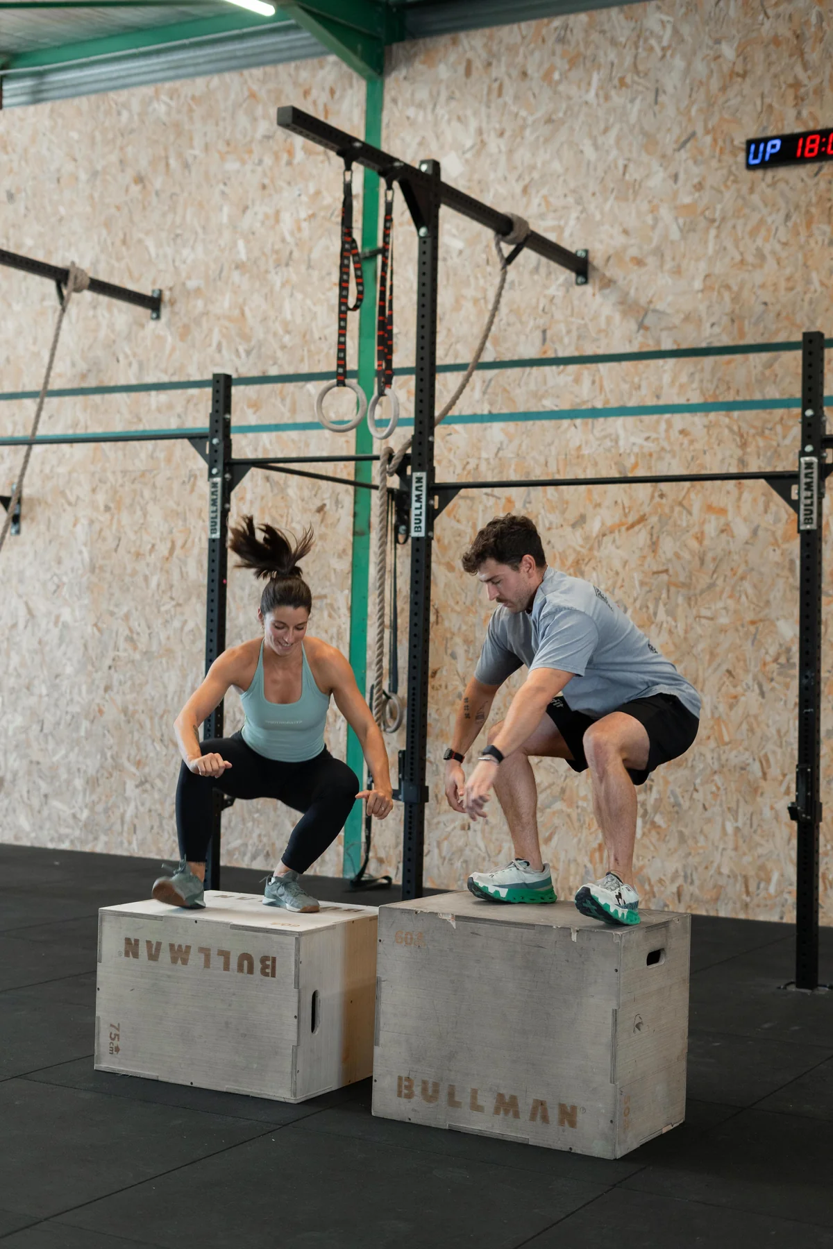 mcr-crossfit-beziers-discipline-wod-box-jump Planning hebdomadaire MCR CrossFit Béziers — WOD, HYROX, haltérophilie, renforcement et open gym